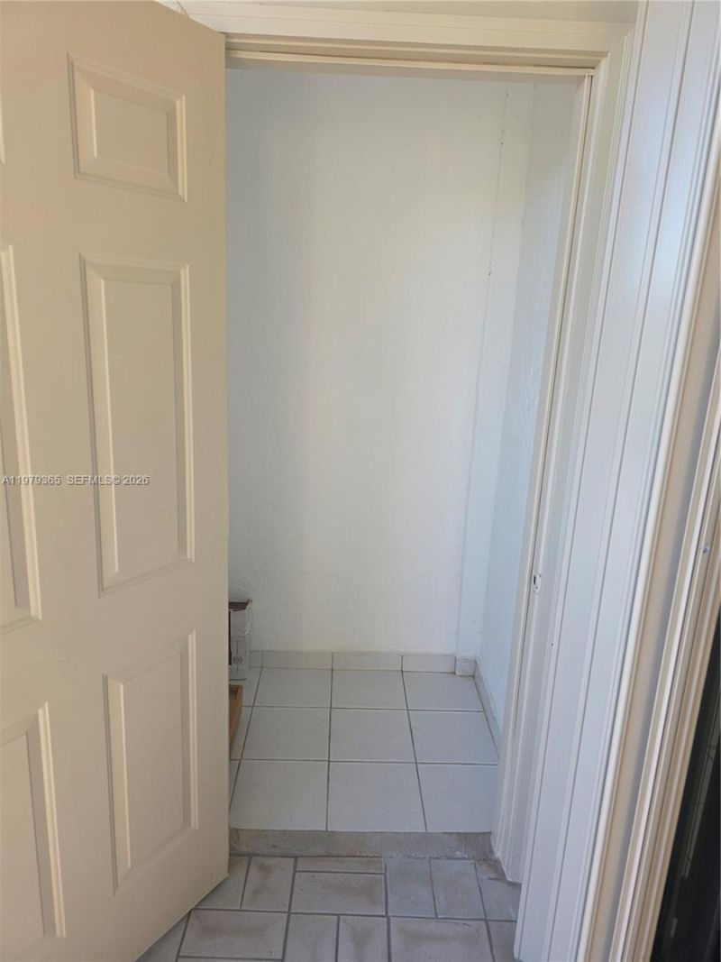 8015 SW 107th Ave, Unit 313, Miami, FL 33173 Photo