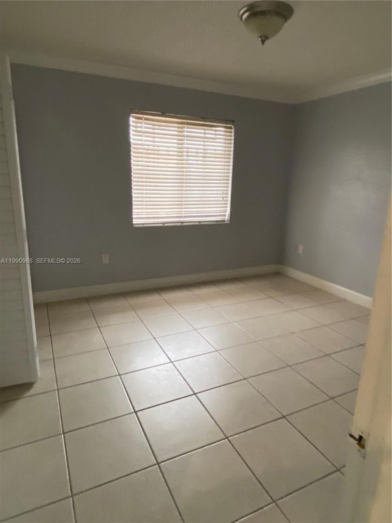 2367 W 74th St , Unit 103-2, Hialeah, FL 33016 Photo