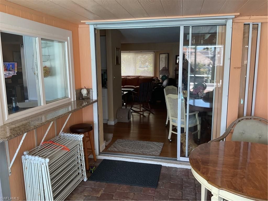 4617 Forest Glen Dr, North Fort Myers, FL 33903 Photo