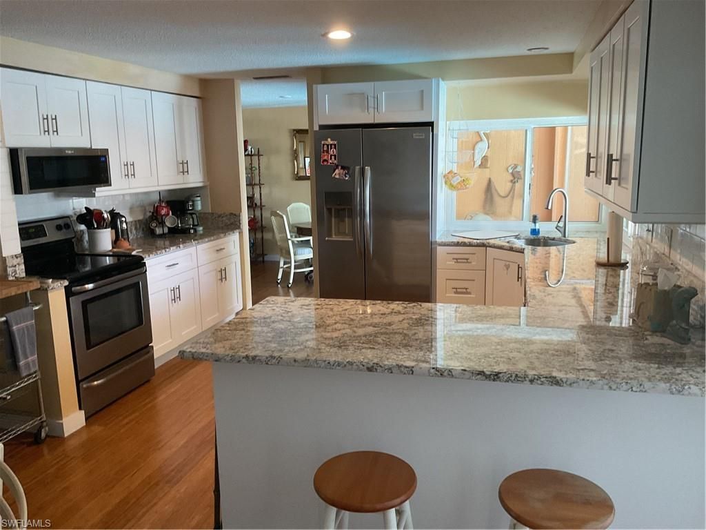 4617 Forest Glen Dr, North Fort Myers, FL 33903 Photo