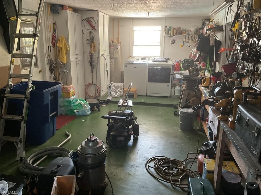 4617 Forest Glen Dr, North Fort Myers, FL 33903 Photo