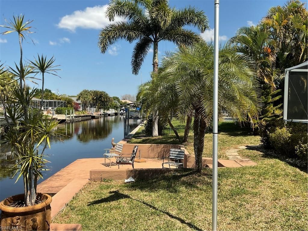 4617 Forest Glen Dr, North Fort Myers, FL 33903 Photo