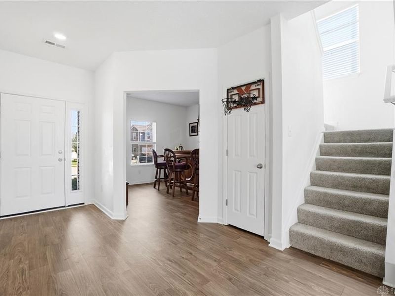 105 Clemmons Court, Union, OH 45322 Photo 4