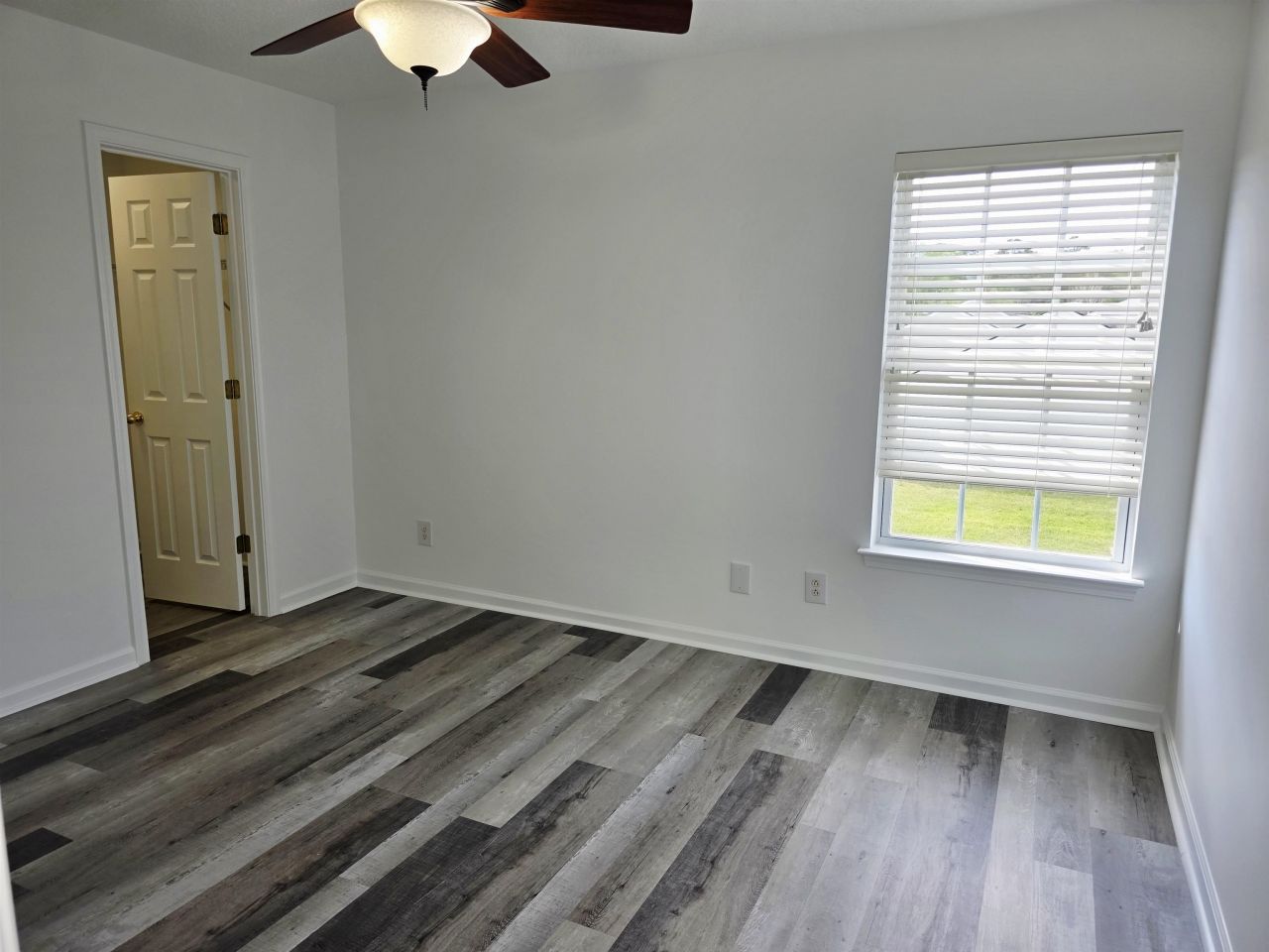 221 Palmetto Glen Dr. Photo 35