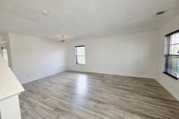 221 Palmetto Glen Dr. photo 4