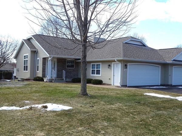 4525 E Hamilton Avenue, Unit 28, Eau Claire, WI 54701