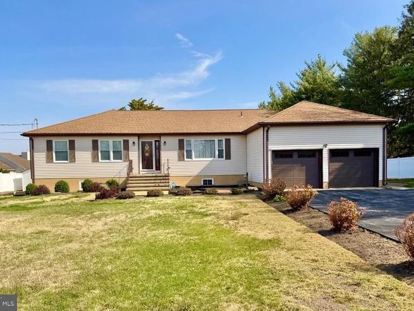 4148 GENOA AVENUE, VINELAND, NJ 08361