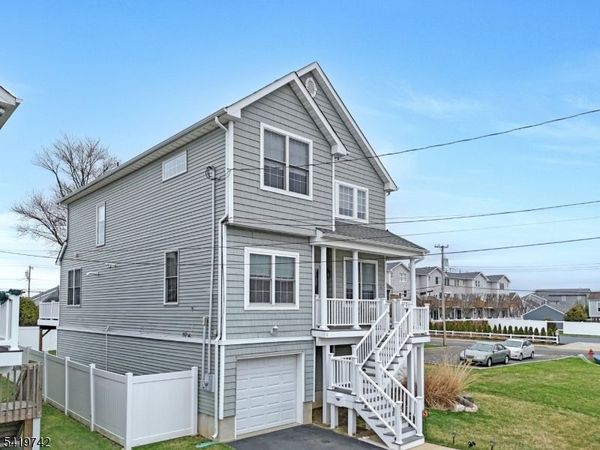 827 Second St, Union Beach, NJ 07735