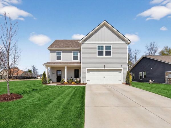 6085 Davenport Dr, White House, TN 37188