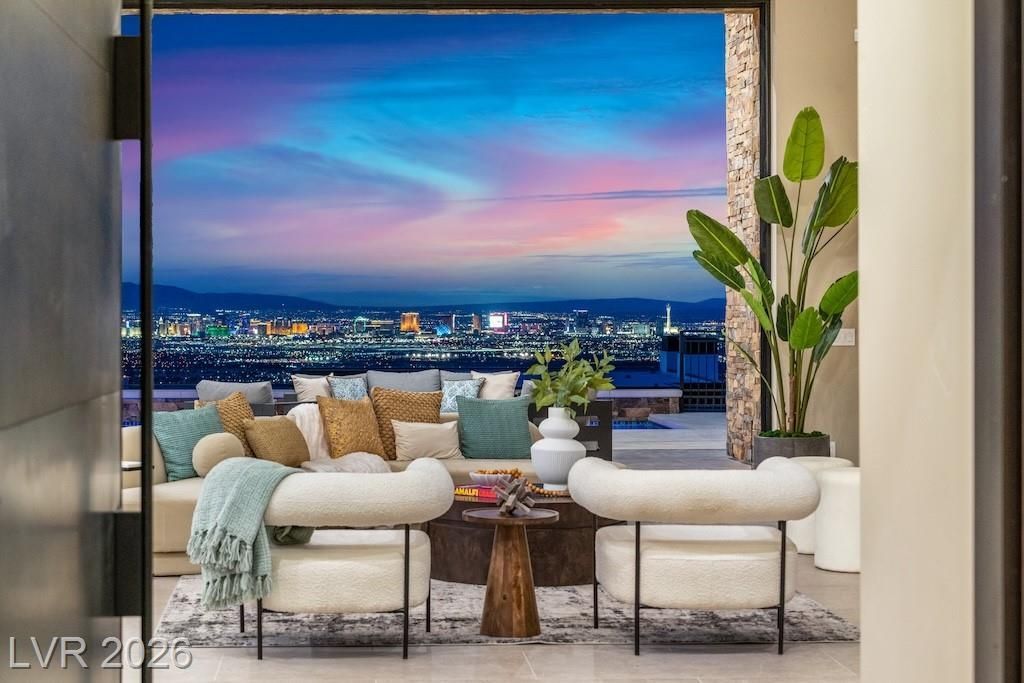 9 Stonecutter Court , Henderson, NV 89012