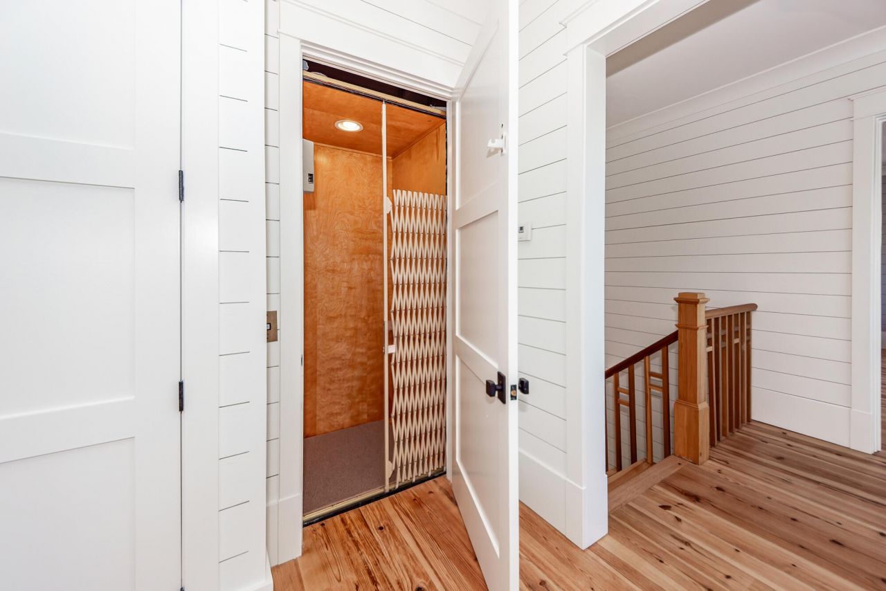 3200 Waterway Boulevard Photo 34