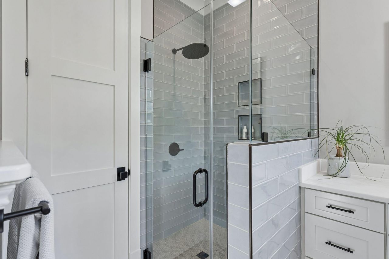 3200 Waterway Boulevard Photo 39