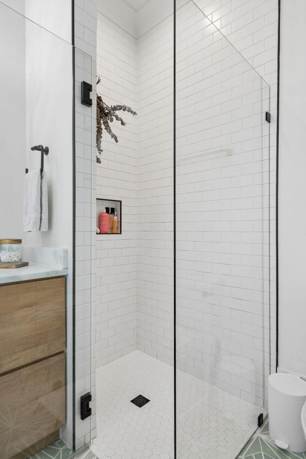 3200 Waterway Boulevard Photo 48