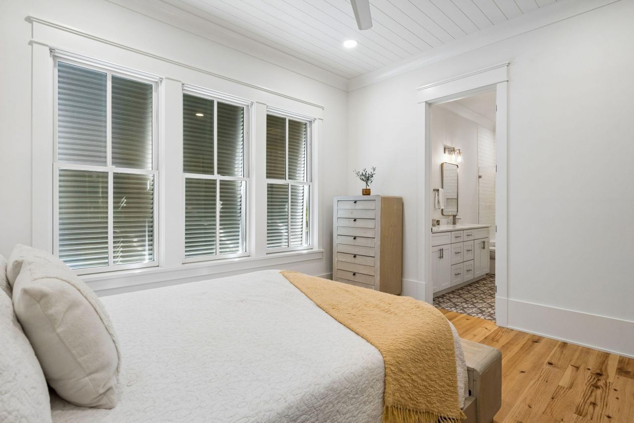 3200 Waterway Boulevard Photo 55