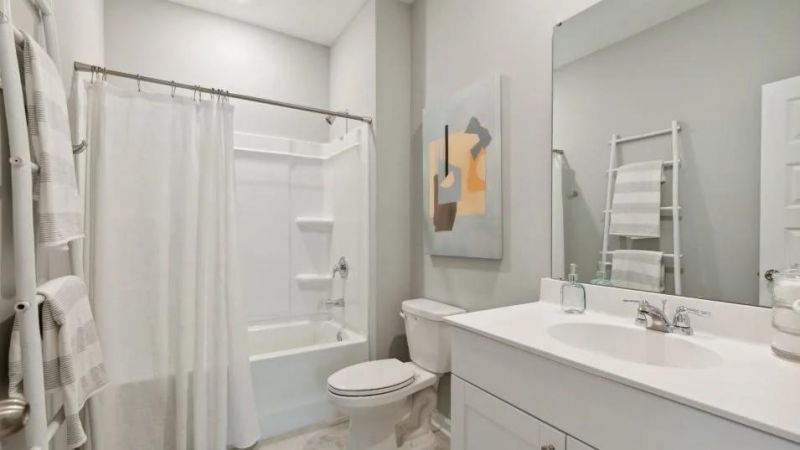 604 Runaway Train Dr  Photo 9