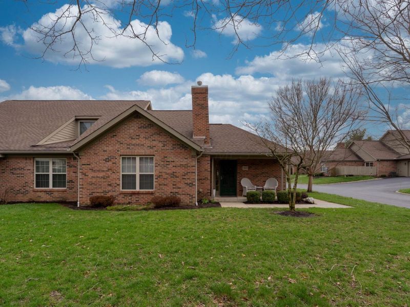 2849 Pleasantdale Drive, Lewis Center, OH 43035 Photo 2