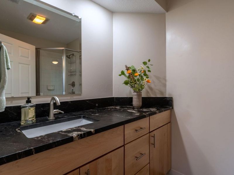 2849 Pleasantdale Drive, Lewis Center, OH 43035 Photo 9