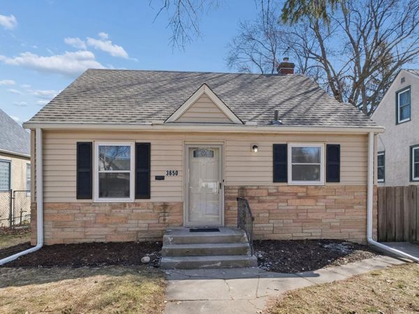 3650 Queen Avenue N, Minneapolis, MN 55412
