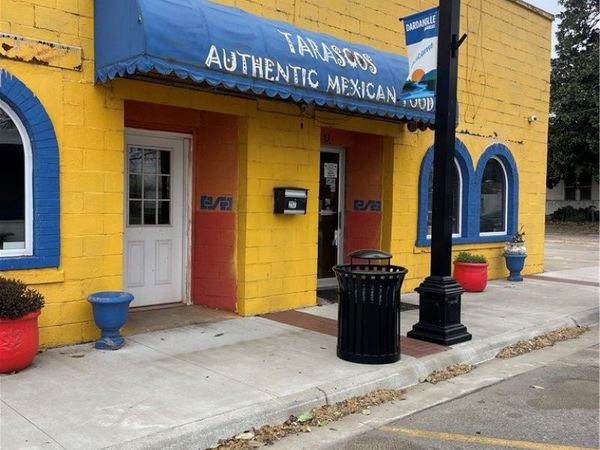 217 & 215 N Front Street , Dardanelle, AR 72834