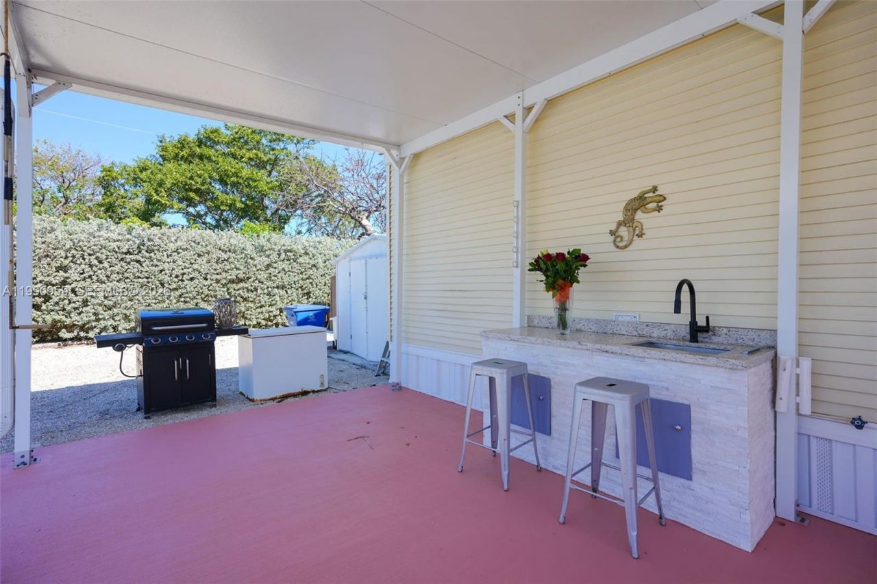 112 Tweedy Pie Ter , Key Largo, FL 33037 Photo