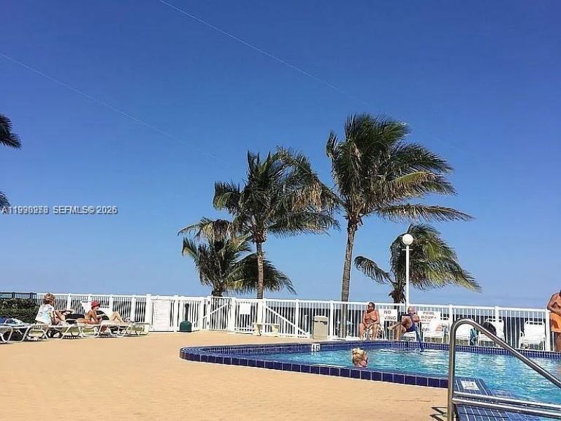 4010 Galt Ocean Dr , Unit 207, Fort Lauderdale, FL 33308 Photo