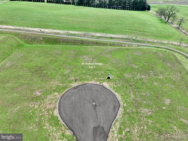 94 WALNUT RIDGE, GRANTSVILLE, MD 21536