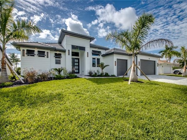 4910 SW 2nd AVE, CAPE CORAL, FL 33914