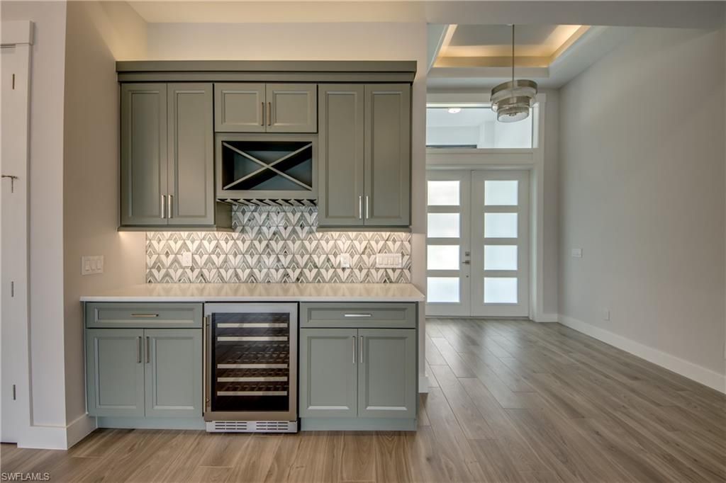 4910 SW 2nd Ave, Cape Coral, FL 33914 Photo