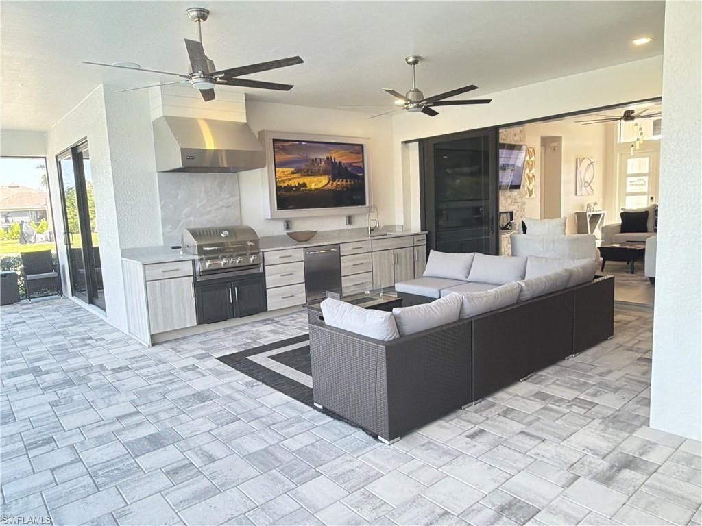 4910 SW 2nd Ave, Cape Coral, FL 33914 Photo