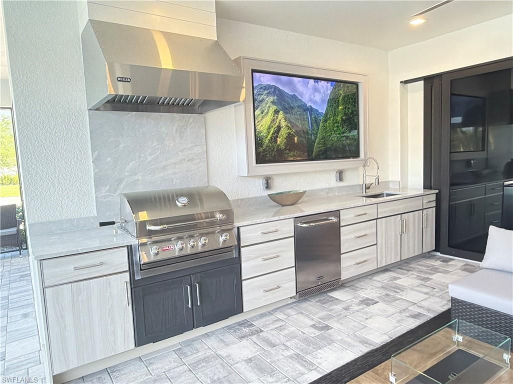 4910 SW 2nd Ave, Cape Coral, FL 33914 Photo