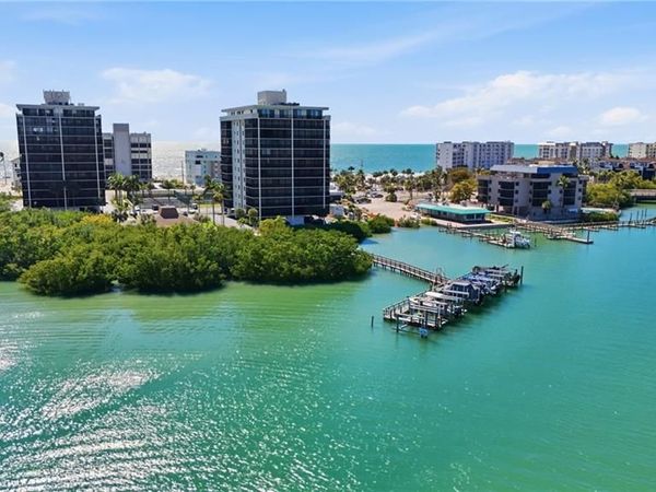 26131 Hickory BLVD , Unit 4D, BONITA SPRINGS, FL 34134