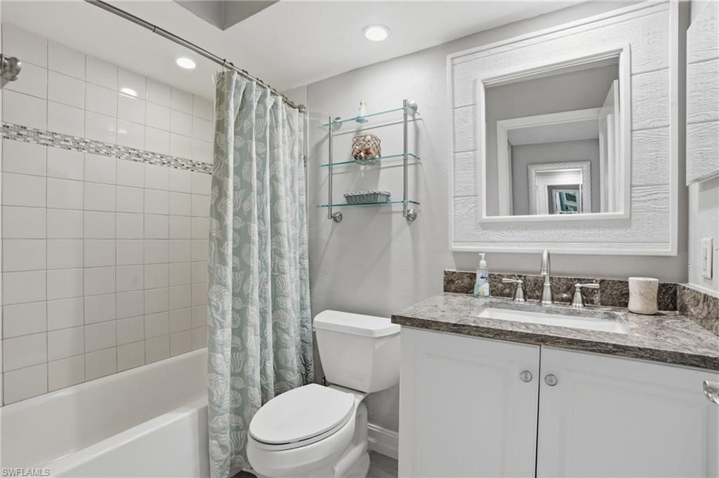 26131 Hickory Blvd , Unit 4D, Bonita Springs, FL 34134 Photo