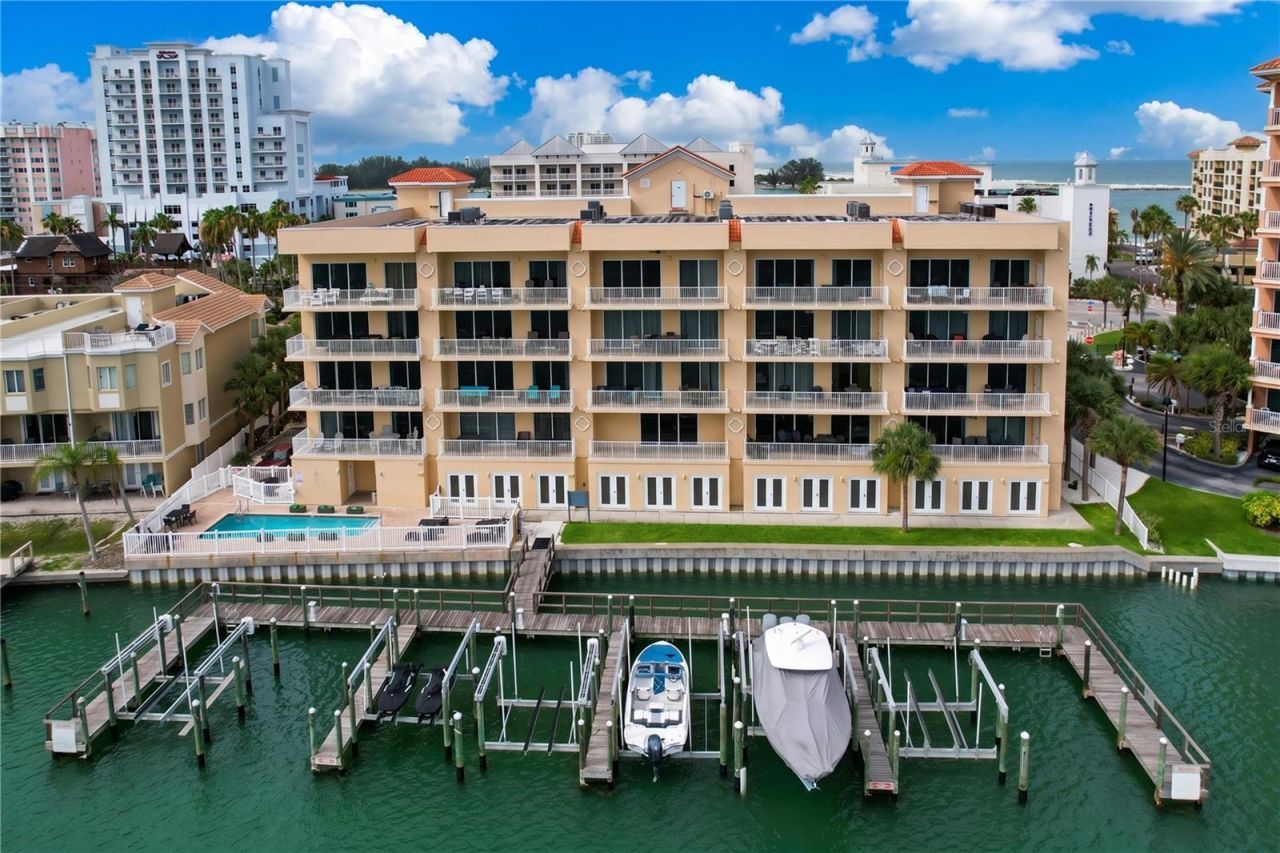 600 Bayway Boulevard, Unit 304, Clearwater Beach, FL 33767 Photo