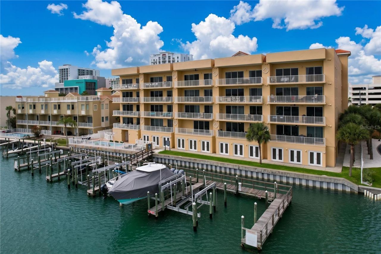 600 Bayway Boulevard, Unit 304, Clearwater Beach, FL 33767 Photo