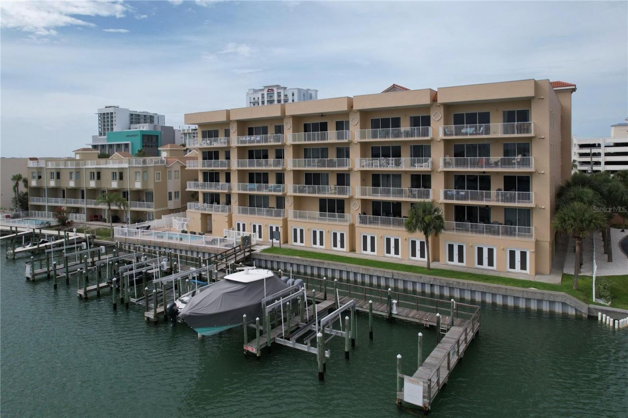 600 Bayway Boulevard, Unit 304, Clearwater Beach, FL 33767 Photo