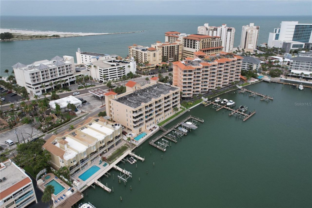 600 Bayway Boulevard, Unit 304, Clearwater Beach, FL 33767 Photo
