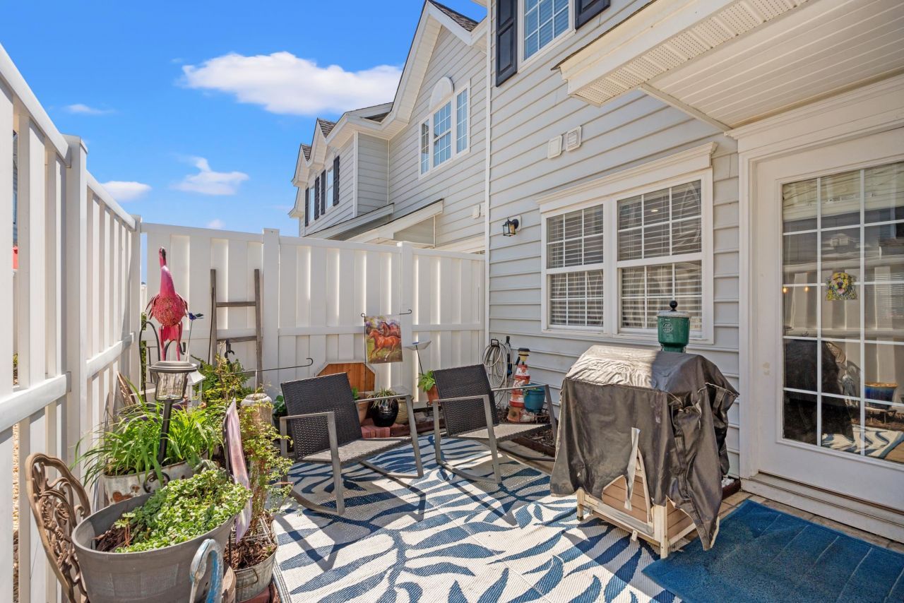 620 Sailbrooke Ct.  Photo 16