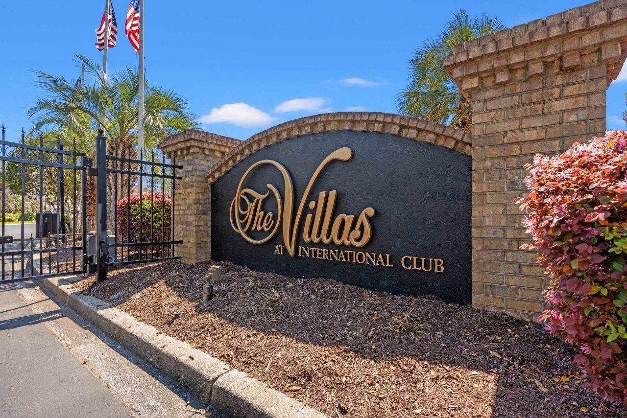 620 Sailbrooke Ct.  Photo 19