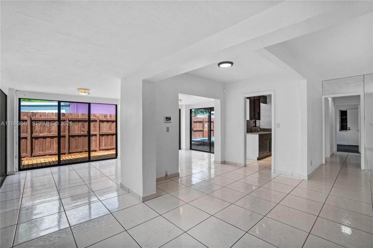 17831 NE 13th Ave , North Miami Beach, FL 33162 Photo