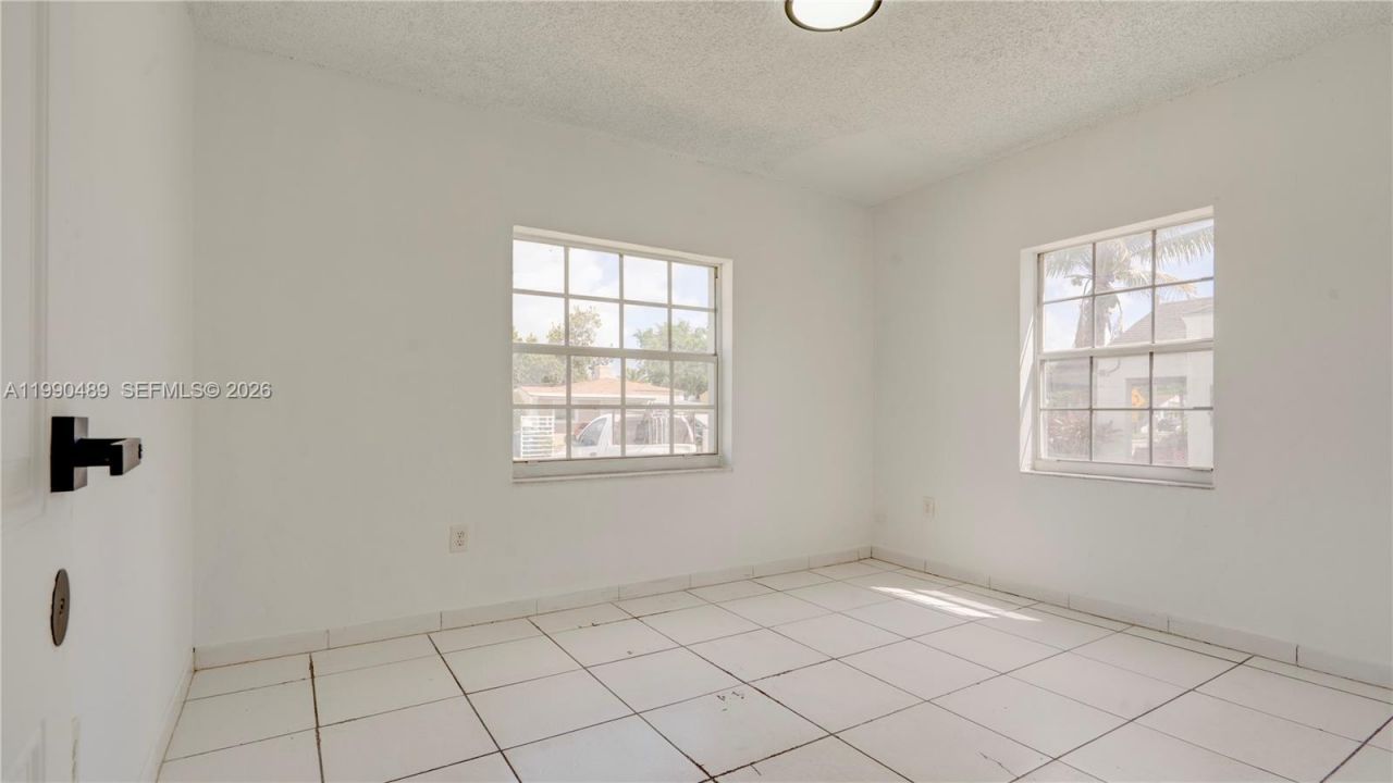 1036 NW 75th St , Unit Main, Miami, FL 33150 Photo