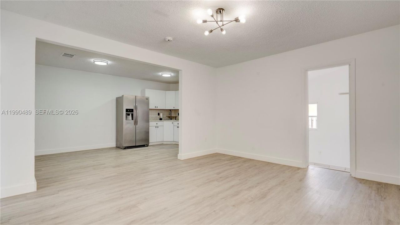 1036 NW 75th St , Unit Main, Miami, FL 33150 Photo