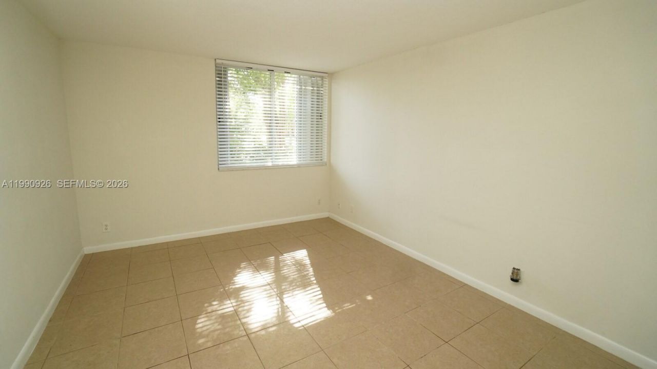 10701 Cleary Blvd , Unit 102, Plantation, FL 33324 Photo