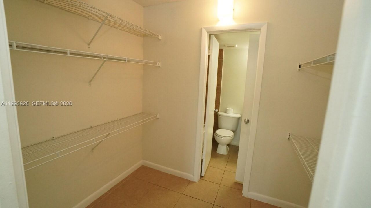 10701 Cleary Blvd , Unit 102, Plantation, FL 33324 Photo