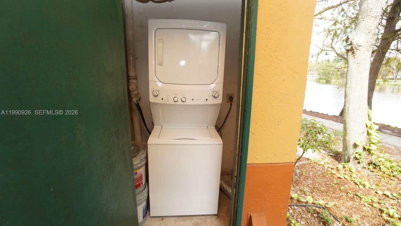 10701 Cleary Blvd , Unit 102, Plantation, FL 33324 Photo