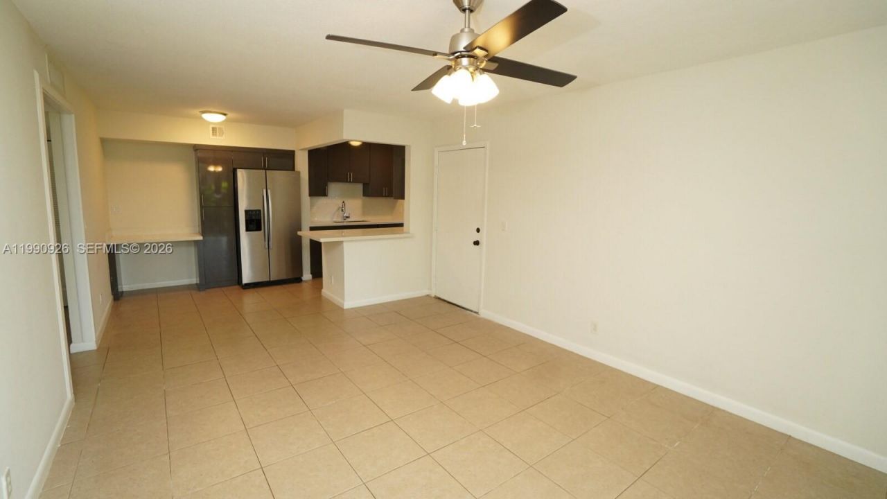 10701 Cleary Blvd , Unit 102, Plantation, FL 33324 Photo