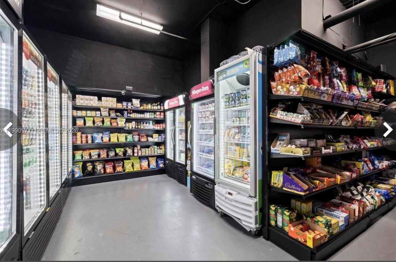 770 Claughton Island Dr, Unit 1912, Miami, FL 33131 Photo