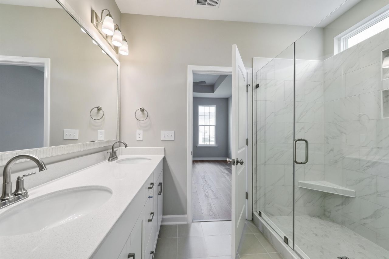 6265 Zoe Way Photo 6