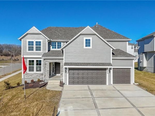 2353 W Wabash Street, Olathe, KS 66061