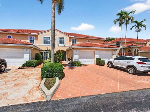 12468 Crystal Pointe Drive, Unit 102, Boynton Beach, FL 33437