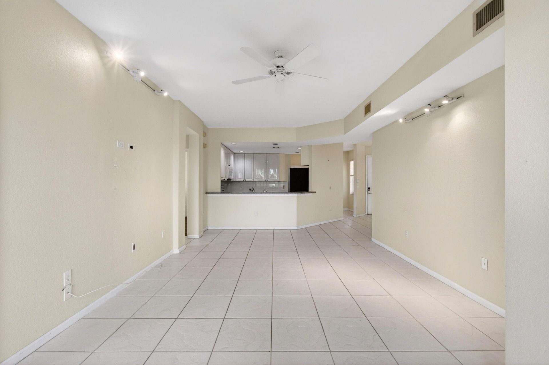 12468 Crystal Pointe Drive, Unit 102, Boynton Beach, FL 33437 Photo